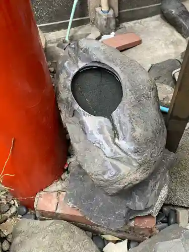 宝珠稲荷神社の{uncategorized: "未分類", other: "その他", undefined: "問題あり", building: "その他建物", grave: "お墓", sacred_gate: "鳥居", guardian: "狛犬", statue: "像", buddha: "仏像", history: "歴史", nature: "自然", garden: "庭園", animal: "動物", pagoda: "塔", temizu: "手水舎", mountain_gate: "山門・神門", sanctuary: "本殿・本堂", subordinate: "末社・摂社", art: "芸術", scenery: "景色", jizo: "地蔵", ema: "絵馬", goshuin: "御朱印", omikuji: "おみくじ", items: "授与品その他", amulet: "お守り", goshuincho: "御朱印帳", eats: "食事", festival: "お祭り", votive_dance: "神楽", shichigosan: "七五三参", wedding: "結婚式", experience: "体験その他", initially: "初詣", around: "周辺", anti_infection: "感染症対策"}