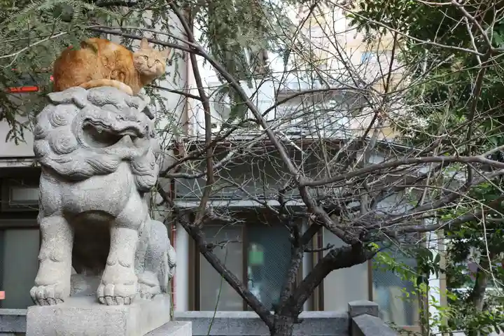 くまくま神社(導きの社 熊野町熊野神社)の狛犬