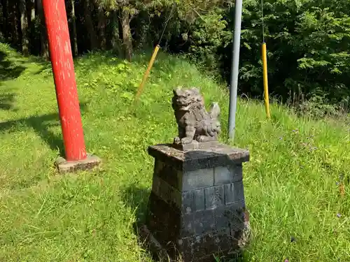 熊野神社の狛犬