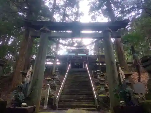 色見熊野座神社の鳥居