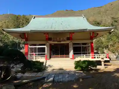 長楽寺の本殿・本堂