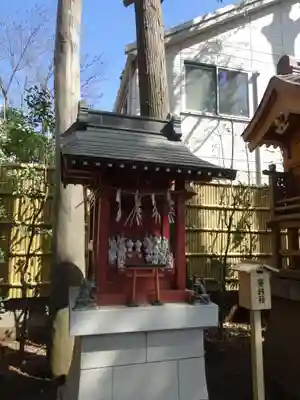 天沼八幡神社の末社・摂社