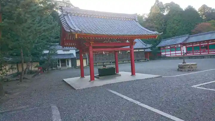 美濃國一宮 南宮大社の手水舎