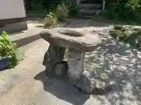 辨財天女の手水舎