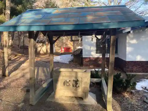 温根湯神社の手水