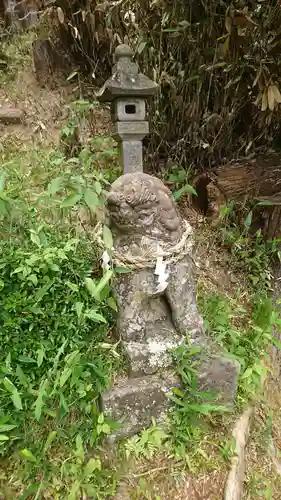 八幡神社の狛犬