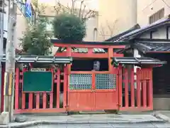 隼神社の建物その他