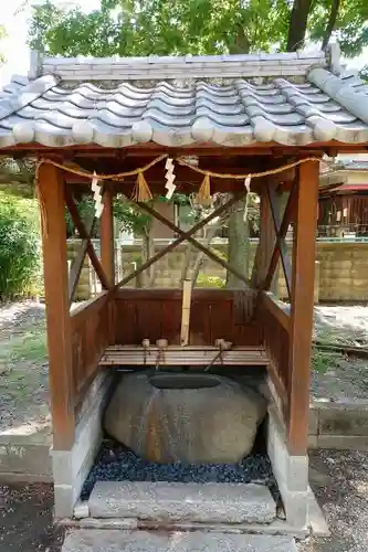 野田春日神社の手水