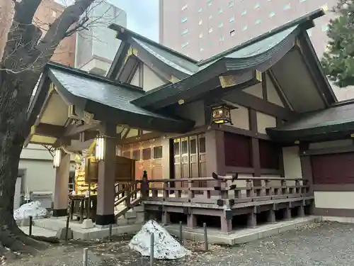 三吉神社の本殿