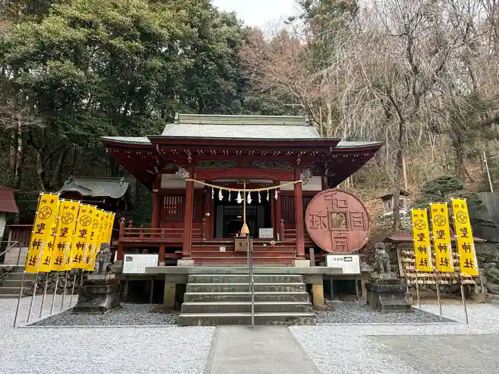聖神社の{uncategorized: "未分類", other: "その他", undefined: "問題あり", building: "その他建物", grave: "お墓", sacred_gate: "鳥居", guardian: "狛犬", statue: "像", buddha: "仏像", history: "歴史", nature: "自然", garden: "庭園", animal: "動物", pagoda: "塔", temizu: "手水舎", mountain_gate: "山門・神門", sanctuary: "本殿・本堂", subordinate: "末社・摂社", art: "芸術", scenery: "景色", jizo: "地蔵", ema: "絵馬", goshuin: "御朱印", omikuji: "おみくじ", items: "授与品その他", amulet: "お守り", goshuincho: "御朱印帳", eats: "食事", festival: "お祭り", votive_dance: "神楽", shichigosan: "七五三参", wedding: "結婚式", experience: "体験その他", initially: "初詣", around: "周辺", anti_infection: "感染症対策"}
