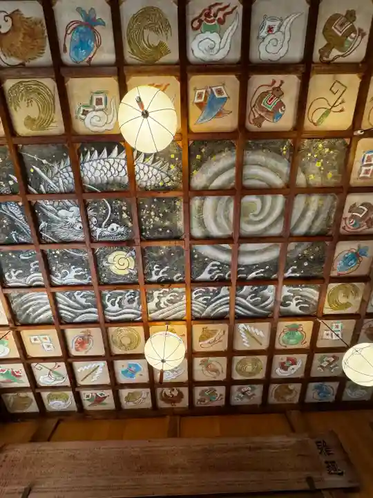 白笹稲荷神社の{uncategorized: "未分類", other: "その他", undefined: "問題あり", building: "その他建物", grave: "お墓", sacred_gate: "鳥居", guardian: "狛犬", statue: "像", buddha: "仏像", history: "歴史", nature: "自然", garden: "庭園", animal: "動物", pagoda: "塔", temizu: "手水舎", mountain_gate: "山門・神門", sanctuary: "本殿・本堂", subordinate: "末社・摂社", art: "芸術", scenery: "景色", jizo: "地蔵", ema: "絵馬", goshuin: "御朱印", omikuji: "おみくじ", items: "授与品その他", amulet: "お守り", goshuincho: "御朱印帳", eats: "食事", festival: "お祭り", votive_dance: "神楽", shichigosan: "七五三参", wedding: "結婚式", experience: "体験その他", initially: "初詣", around: "周辺", anti_infection: "感染症対策"}