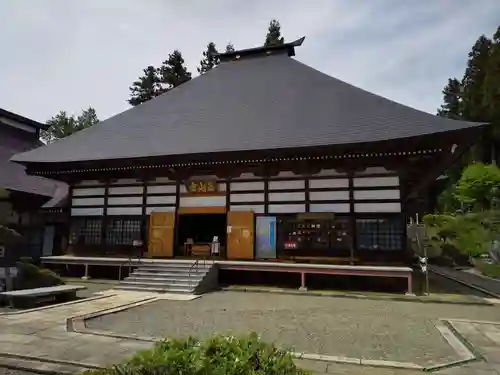 高山寺の本殿・本堂