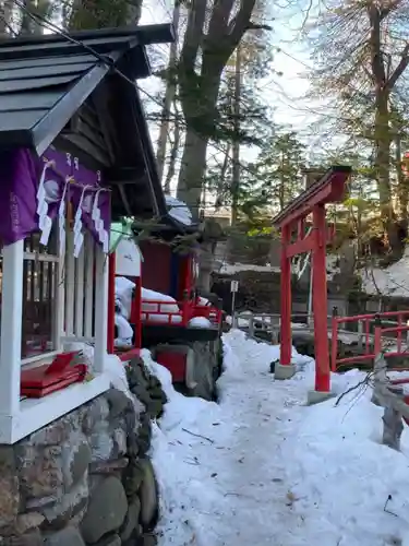 白石神社の末社