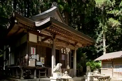九頭龍神社の本殿・本堂