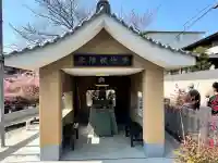 木津釈迦堂の{uncategorized: "未分類", other: "その他", undefined: "問題あり", building: "その他建物", grave: "お墓", sacred_gate: "鳥居", guardian: "狛犬", statue: "像", buddha: "仏像", history: "歴史", nature: "自然", garden: "庭園", animal: "動物", pagoda: "塔", temizu: "手水舎", mountain_gate: "山門・神門", sanctuary: "本殿・本堂", subordinate: "末社・摂社", art: "芸術", scenery: "景色", jizo: "地蔵", ema: "絵馬", goshuin: "御朱印", omikuji: "おみくじ", items: "授与品その他", amulet: "お守り", goshuincho: "御朱印帳", eats: "食事", festival: "お祭り", votive_dance: "神楽", shichigosan: "七五三参", wedding: "結婚式", experience: "体験その他", initially: "初詣", around: "周辺", anti_infection: "感染症対策"}