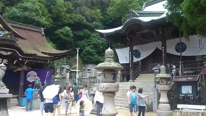 八栗寺の本殿・本堂