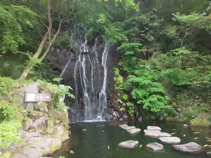 玉簾神社の周辺