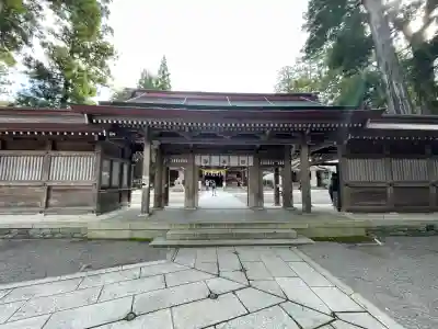 白山比咩神社(石川県)
