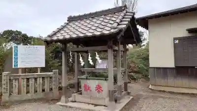 人見神社の手水舎