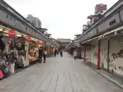 浅草寺の周辺