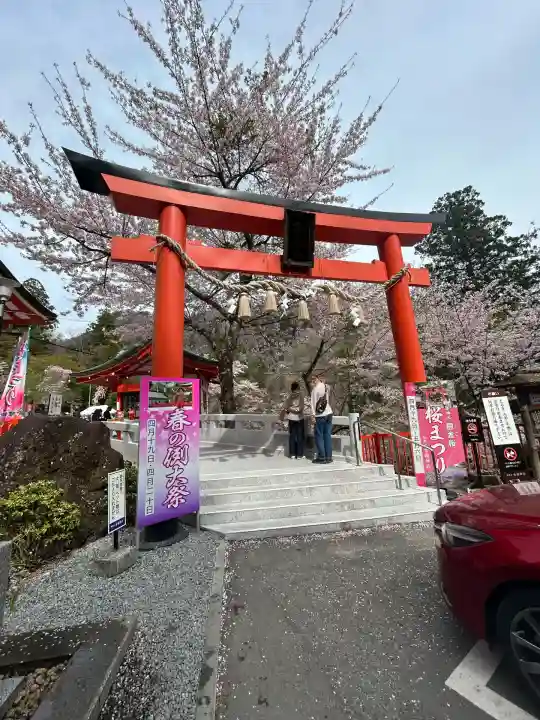 金櫻神社の鳥居