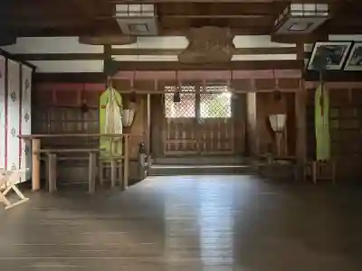 勝手神社の{uncategorized: "未分類", other: "その他", undefined: "問題あり", building: "その他建物", grave: "お墓", sacred_gate: "鳥居", guardian: "狛犬", statue: "像", buddha: "仏像", history: "歴史", nature: "自然", garden: "庭園", animal: "動物", pagoda: "塔", temizu: "手水舎", mountain_gate: "山門・神門", sanctuary: "本殿・本堂", subordinate: "末社・摂社", art: "芸術", scenery: "景色", jizo: "地蔵", ema: "絵馬", goshuin: "御朱印", omikuji: "おみくじ", items: "授与品その他", amulet: "お守り", goshuincho: "御朱印帳", eats: "食事", festival: "お祭り", votive_dance: "神楽", shichigosan: "七五三参", wedding: "結婚式", experience: "体験その他", initially: "初詣", around: "周辺", anti_infection: "感染症対策"}