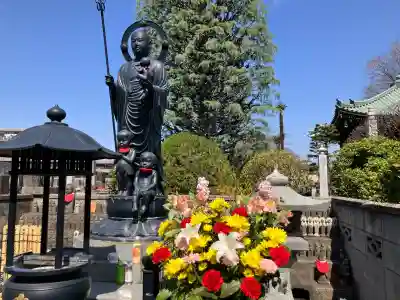 愛染院の{uncategorized: "未分類", other: "その他", undefined: "問題あり", building: "その他建物", grave: "お墓", sacred_gate: "鳥居", guardian: "狛犬", statue: "像", buddha: "仏像", history: "歴史", nature: "自然", garden: "庭園", animal: "動物", pagoda: "塔", temizu: "手水舎", mountain_gate: "山門・神門", sanctuary: "本殿・本堂", subordinate: "末社・摂社", art: "芸術", scenery: "景色", jizo: "地蔵", ema: "絵馬", goshuin: "御朱印", omikuji: "おみくじ", items: "授与品その他", amulet: "お守り", goshuincho: "御朱印帳", eats: "食事", festival: "お祭り", votive_dance: "神楽", shichigosan: "七五三参", wedding: "結婚式", experience: "体験その他", initially: "初詣", around: "周辺", anti_infection: "感染症対策"}