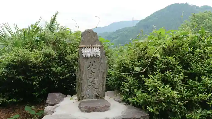 下野上神社の建物その他