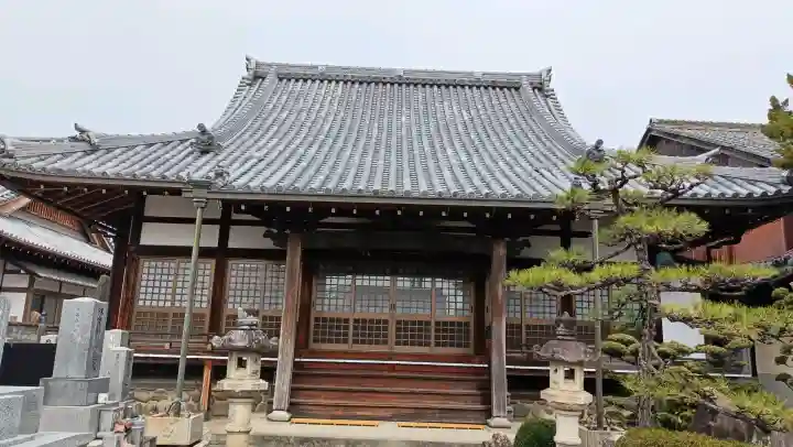 西蓮寺の{uncategorized: "未分類", other: "その他", undefined: "問題あり", building: "その他建物", grave: "お墓", sacred_gate: "鳥居", guardian: "狛犬", statue: "像", buddha: "仏像", history: "歴史", nature: "自然", garden: "庭園", animal: "動物", pagoda: "塔", temizu: "手水舎", mountain_gate: "山門・神門", sanctuary: "本殿・本堂", subordinate: "末社・摂社", art: "芸術", scenery: "景色", jizo: "地蔵", ema: "絵馬", goshuin: "御朱印", omikuji: "おみくじ", items: "授与品その他", amulet: "お守り", goshuincho: "御朱印帳", eats: "食事", festival: "お祭り", votive_dance: "神楽", shichigosan: "七五三参", wedding: "結婚式", experience: "体験その他", initially: "初詣", around: "周辺", anti_infection: "感染症対策"}