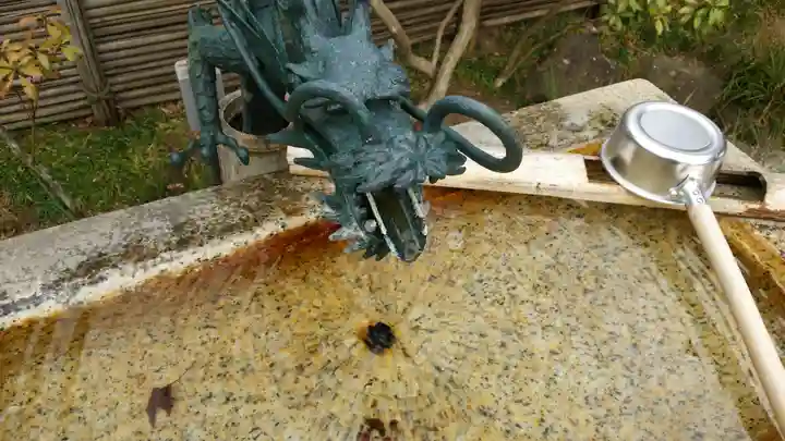 鉤取寺の手水舎