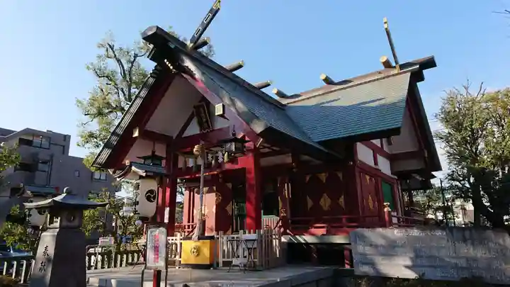 徳持神社の本殿・本堂