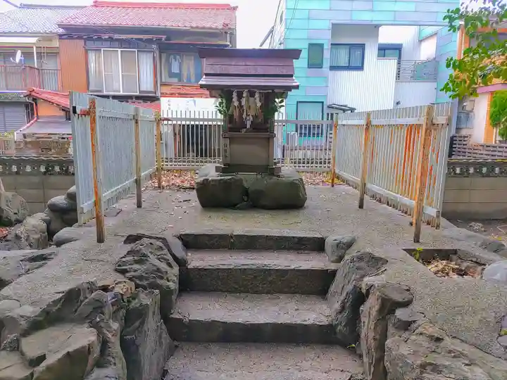 綿神社の末社・摂社