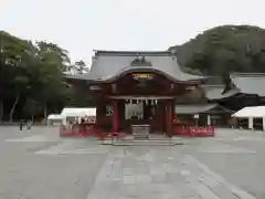 鶴岡八幡宮の本殿