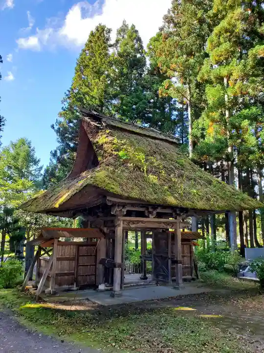 観音寺の山門・神門