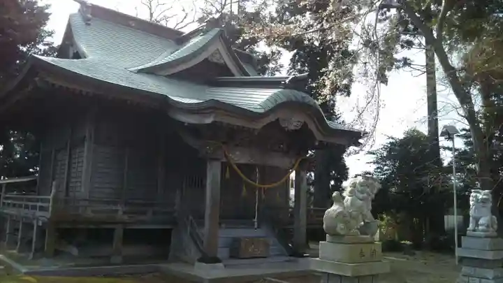 白旗八幡宮の本殿・本堂