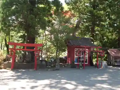 大槌稲荷神社の末社・摂社