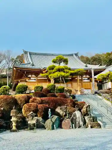 正仙寺(吹上不動尊)の{uncategorized: "未分類", other: "その他", undefined: "問題あり", building: "その他建物", grave: "お墓", sacred_gate: "鳥居", guardian: "狛犬", statue: "像", buddha: "仏像", history: "歴史", nature: "自然", garden: "庭園", animal: "動物", pagoda: "塔", temizu: "手水舎", mountain_gate: "山門・神門", sanctuary: "本殿・本堂", subordinate: "末社・摂社", art: "芸術", scenery: "景色", jizo: "地蔵", ema: "絵馬", goshuin: "御朱印", omikuji: "おみくじ", items: "授与品その他", amulet: "お守り", goshuincho: "御朱印帳", eats: "食事", festival: "お祭り", votive_dance: "神楽", shichigosan: "七五三参", wedding: "結婚式", experience: "体験その他", initially: "初詣", around: "周辺", anti_infection: "感染症対策"}