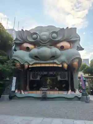難波八阪神社の狛犬