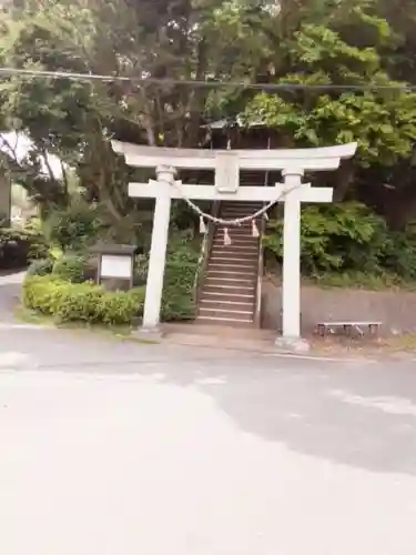 雷神社の鳥居