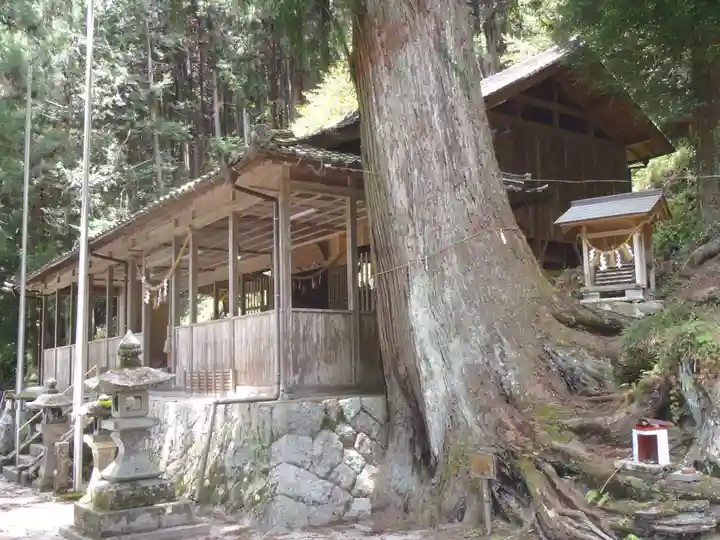 漆原神社(岐阜県)