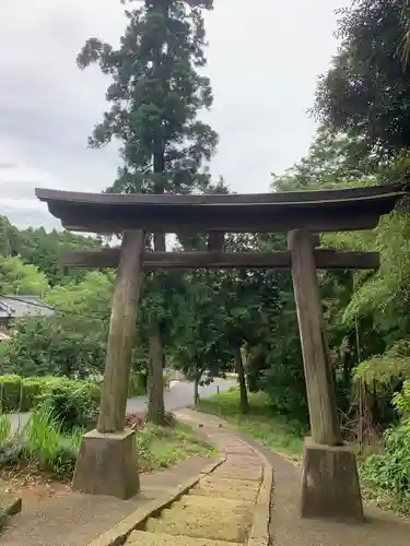 若宮八幡神社の鳥居