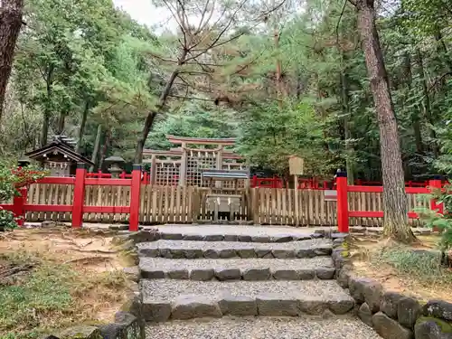 大神神社の末社・摂社