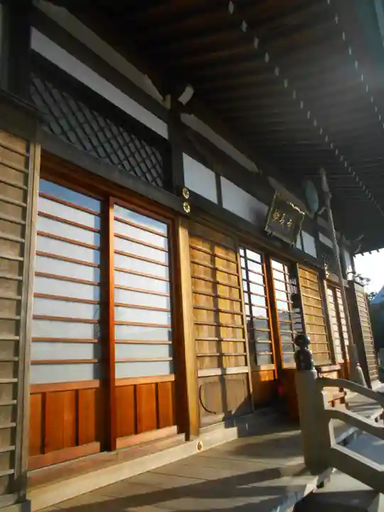 妙長寺の本殿・本堂