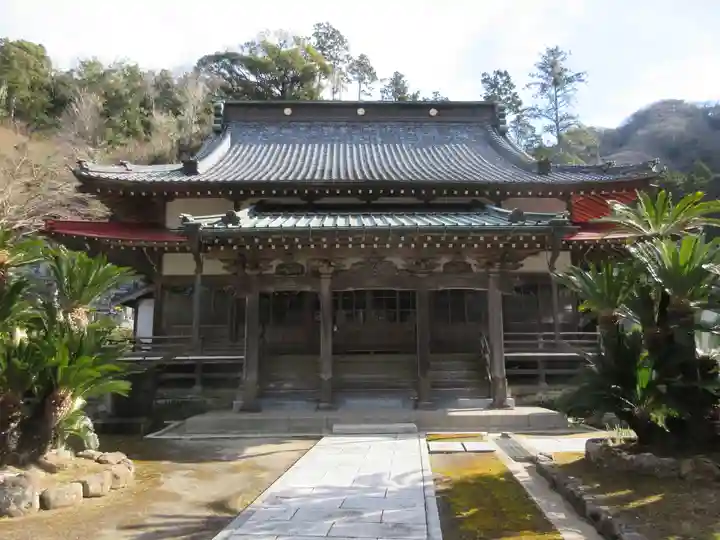 勝善寺の本殿・本堂