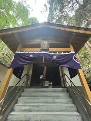 賢見神社の{uncategorized: "未分類", other: "その他", undefined: "問題あり", building: "その他建物", grave: "お墓", sacred_gate: "鳥居", guardian: "狛犬", statue: "像", buddha: "仏像", history: "歴史", nature: "自然", garden: "庭園", animal: "動物", pagoda: "塔", temizu: "手水舎", mountain_gate: "山門・神門", sanctuary: "本殿・本堂", subordinate: "末社・摂社", art: "芸術", scenery: "景色", jizo: "地蔵", ema: "絵馬", goshuin: "御朱印", omikuji: "おみくじ", items: "授与品その他", amulet: "お守り", goshuincho: "御朱印帳", eats: "食事", festival: "お祭り", votive_dance: "神楽", shichigosan: "七五三参", wedding: "結婚式", experience: "体験その他", initially: "初詣", around: "周辺", anti_infection: "感染症対策"}