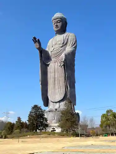 東本願寺本廟 牛久浄苑（牛久大仏）(茨城県)