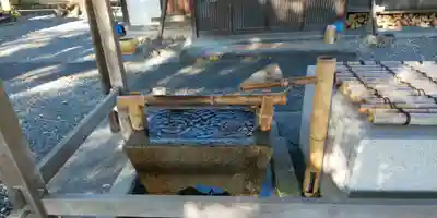 兒神社の手水舎