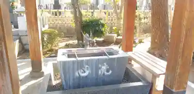 石歴山 妙勝寺の手水舎