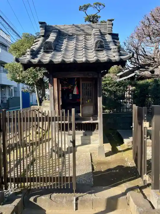 南葛八十八ヶ所霊場第七十番札所の{uncategorized: "未分類", other: "その他", undefined: "問題あり", building: "その他建物", grave: "お墓", sacred_gate: "鳥居", guardian: "狛犬", statue: "像", buddha: "仏像", history: "歴史", nature: "自然", garden: "庭園", animal: "動物", pagoda: "塔", temizu: "手水舎", mountain_gate: "山門・神門", sanctuary: "本殿・本堂", subordinate: "末社・摂社", art: "芸術", scenery: "景色", jizo: "地蔵", ema: "絵馬", goshuin: "御朱印", omikuji: "おみくじ", items: "授与品その他", amulet: "お守り", goshuincho: "御朱印帳", eats: "食事", festival: "お祭り", votive_dance: "神楽", shichigosan: "七五三参", wedding: "結婚式", experience: "体験その他", initially: "初詣", around: "周辺", anti_infection: "感染症対策"}