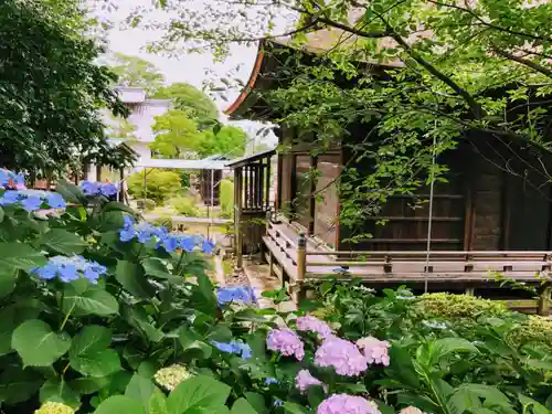 性海寺の本殿